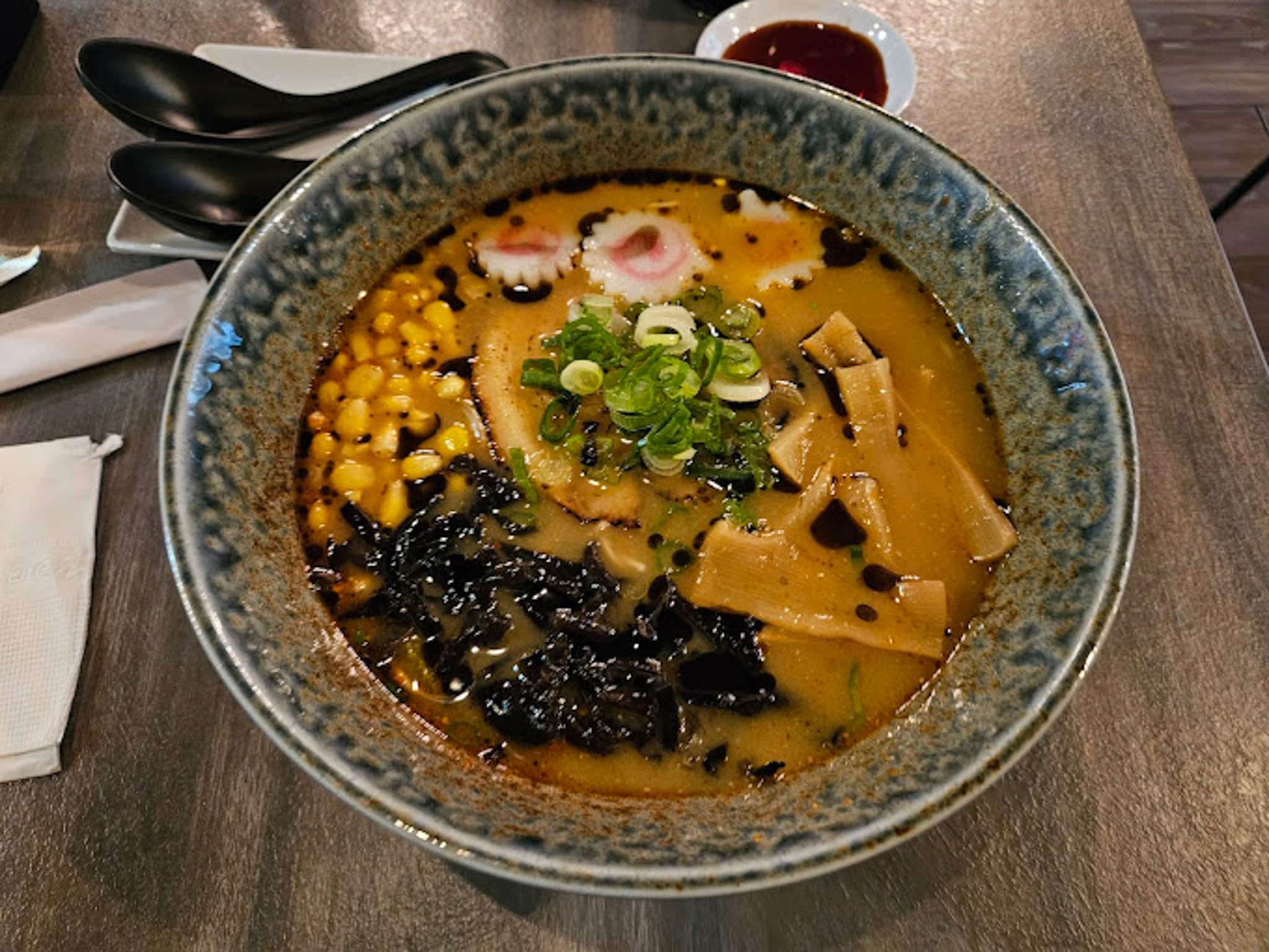 Tamashi-Ramen-and-Sushi_Galleria-Uptown-Location-10